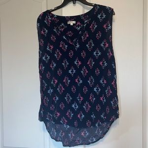 Sleeveless dress top